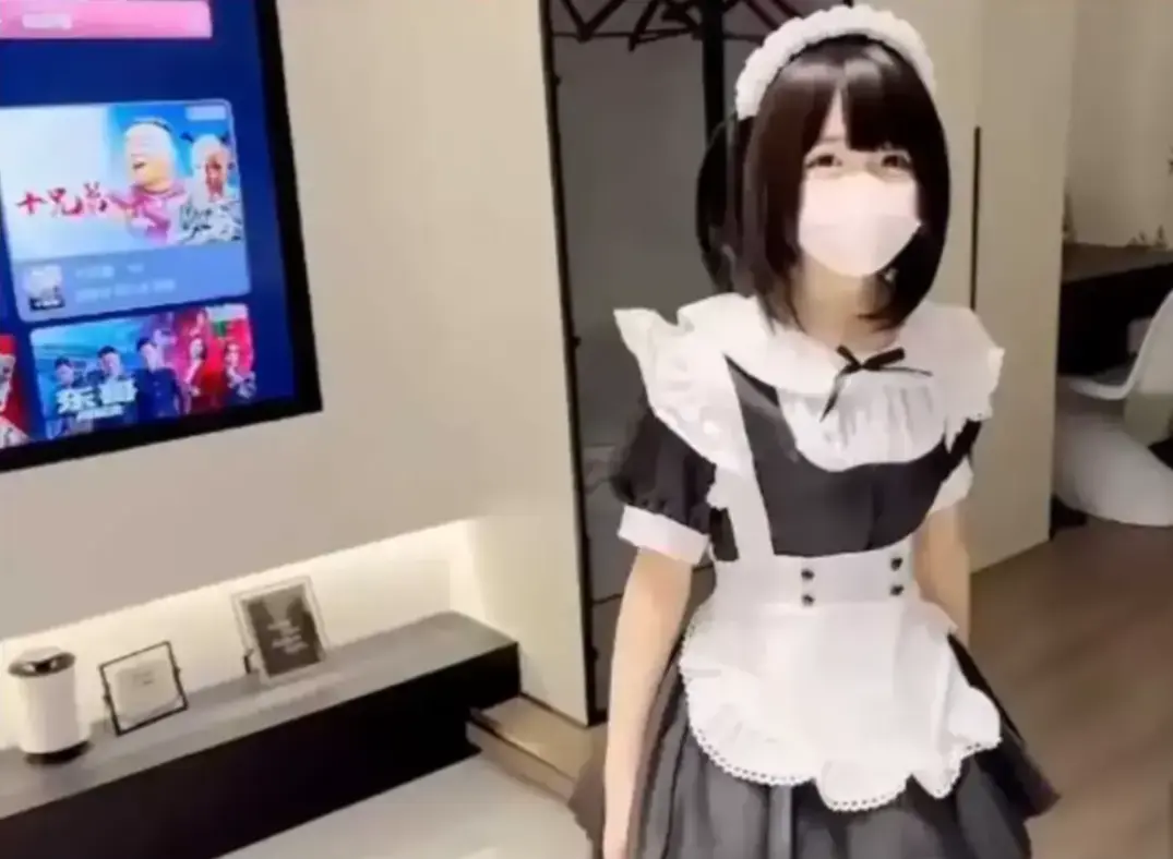《白虎喵》4K无删减治愈女神Vlog完整版-甜美视觉日记全集-蓝光高清免费在线观看