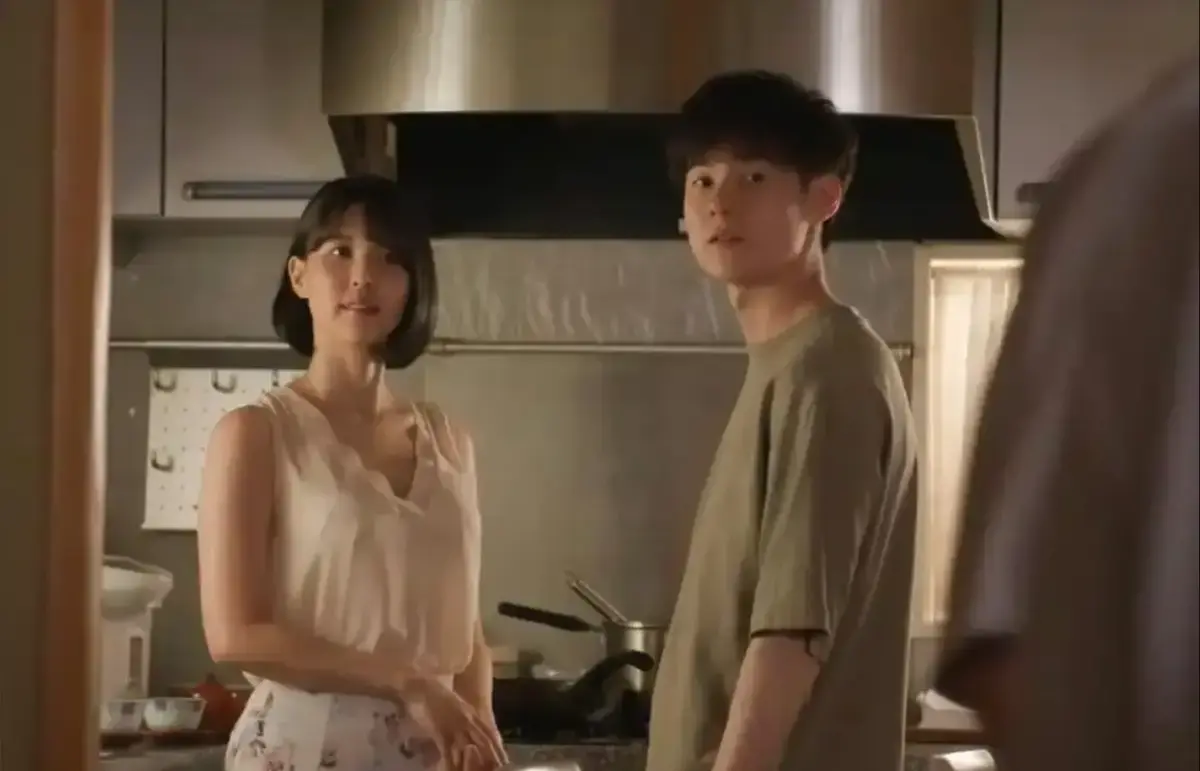 韩国电影《漂亮的女邻居5》高清未删减在线观看 - 飞牛影视2026热映 满天星超清完整版 - 邻家日常泛起心动涟漪 街角温暖邂逅