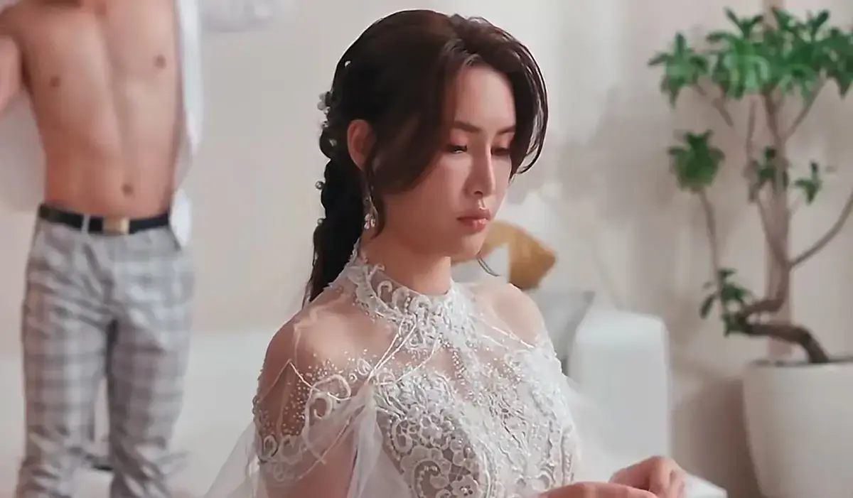 《苏畅-小凤新婚》艾熙老师演绎全集高清无删减在线观看 - 正版授权无广告纯净播放体验 - 小凤新婚香港爱情剧情节跌宕起伏长期有效