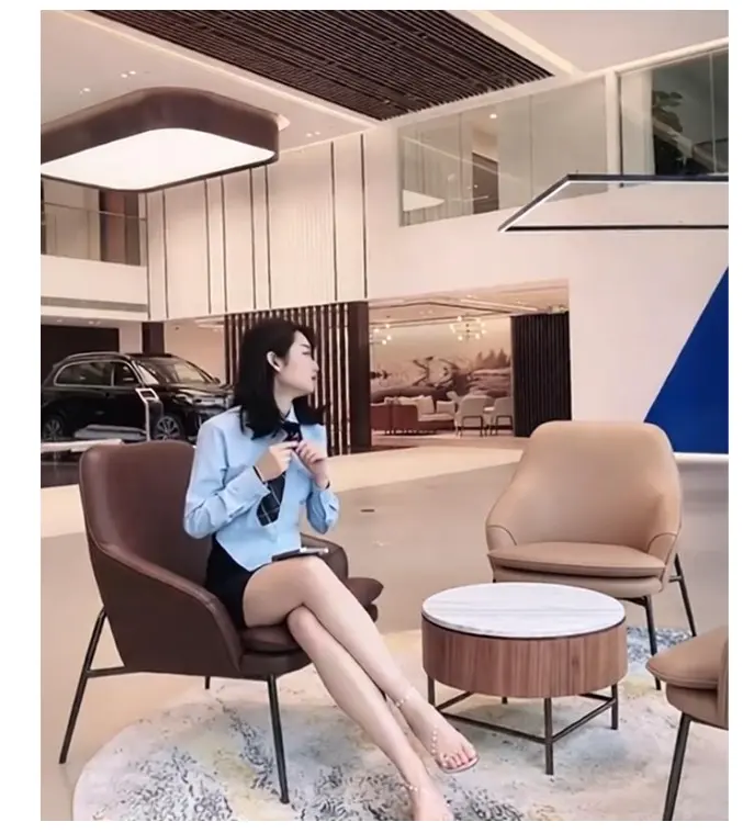 佳木斯新玛特迪桑特柜姐日常被拍-1080P高清成片无删减-新玛特迪桑特导购事件-免费资源下载